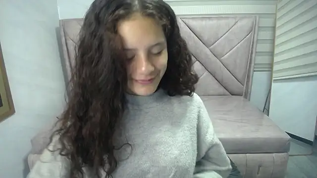 Velvet Moon V online show from 10-07-25, 01:12