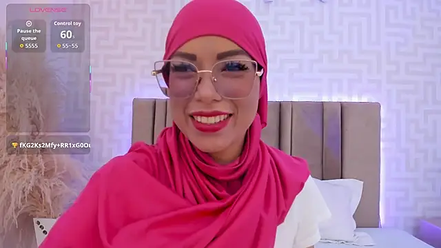 Snapshot of naishaa_ chatting on 06-29-26, 05:45 naishaa online show from 06-29-26, 05:45