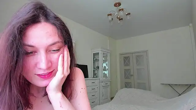 Snapshot of Mary_Queeny chatting on 05-02-26, 09:47 Mary Queeny online show from 05-02-26, 09:47