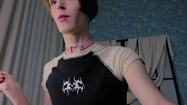 madi snow online show from 10-30-25, 12:58