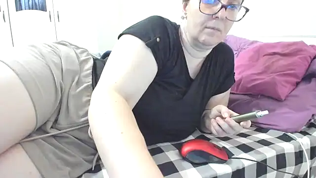 wetladyjoy online show from 07-04-26, 07:48
