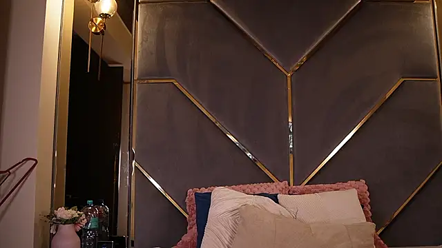  ChloeLee  online show from 03-12-26, 07:45