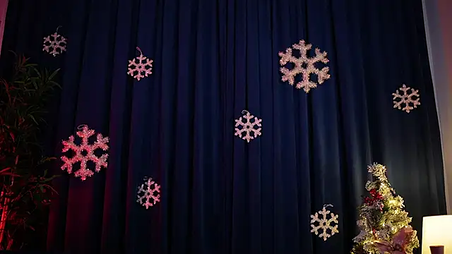  ChloeLee  online show from 12-23-25, 07:29