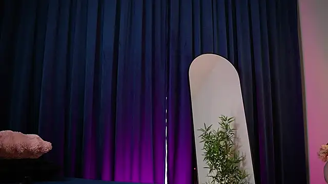  ChloeLee  online show from 10-11-25, 06:25