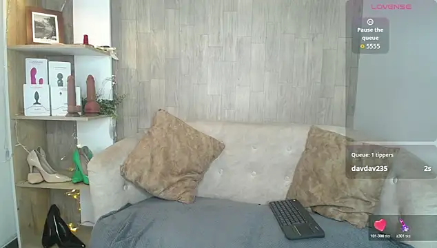 may wood online show from 04-23-26, 12:11