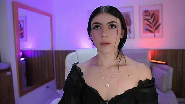 Snapshot of JadeSummerr chatting on 06-19-26, 11:38 JadeSummerr online show from 06-19-26, 11:38