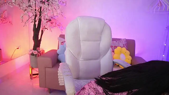 JadeSummerr online show from 04-13-26, 12:42