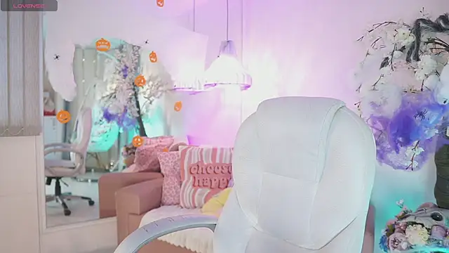 JadeSummerr online show from 10-27-25, 11:44