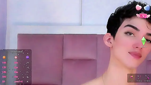 Baby FenixTS online show from 11-13-25, 08:24