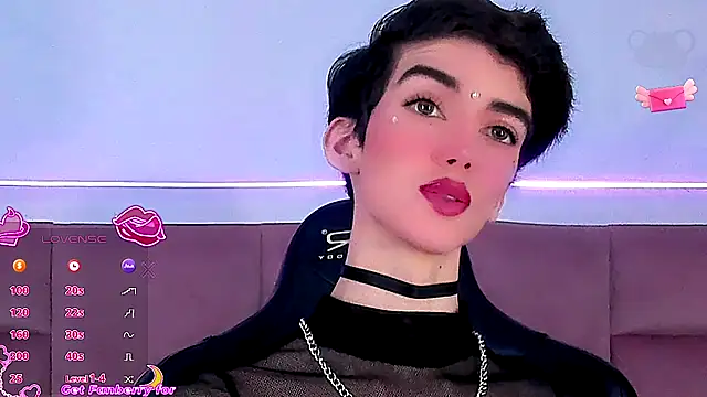 Baby FenixTS online show from 12-16-25, 07:01