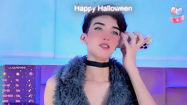 Baby FenixTS online show from 10-29-25, 07:18