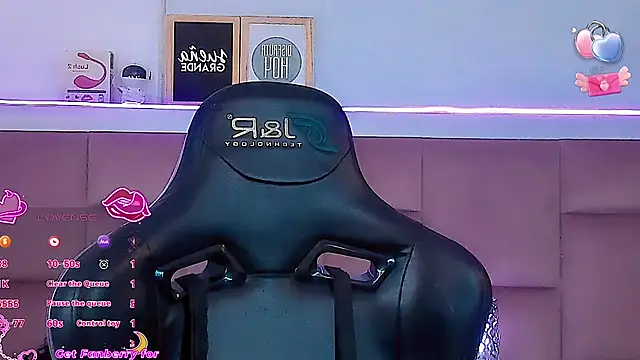 Baby FenixTS online show from 01-16-26, 05:22