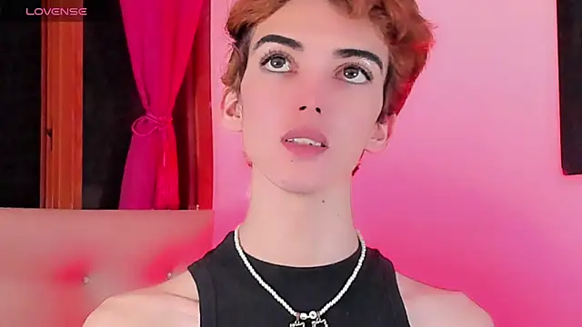 Baby FenixTS online show from 04-11-26, 10:57