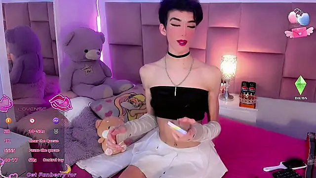 Baby FenixTS online show from 11-27-25, 09:48