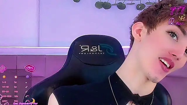 Baby FenixTS online show from 03-11-26, 06:40