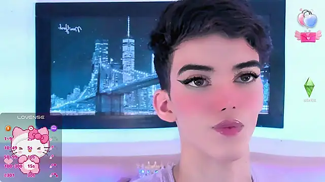 Baby FenixTS online show from 10-19-25, 06:05