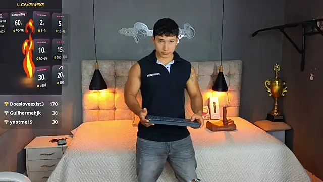 Snapshot of Horny_nick18 chatting on 10-02-25, 12:19 Horny nick18 online show from 10-02-25, 12:19