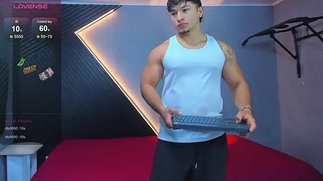 Horny nick18 online show from 05-08-26, 12:31