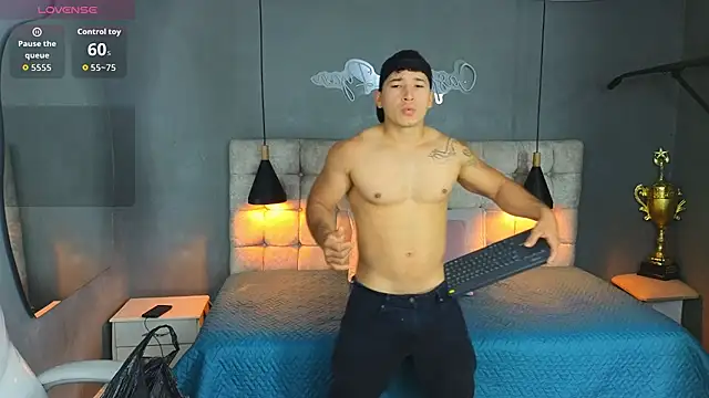 Snapshot of Horny_nick18 chatting on 09-11-25, 12:27 Horny nick18 online show from 09-11-25, 12:27