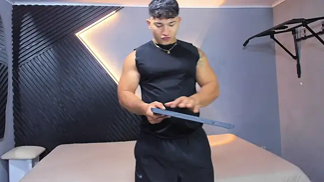 Horny nick18 online show from 05-14-26, 11:18