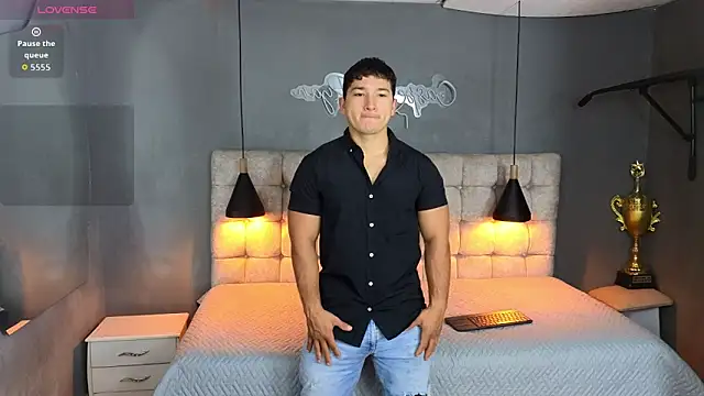 Snapshot of Horny_nick18 chatting on 09-24-25, 10:22 Horny nick18 online show from 09-24-25, 10:22