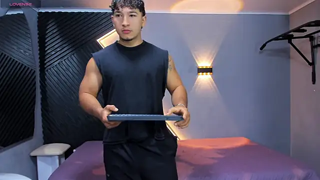 Horny nick18 online show from 04-29-26, 12:31