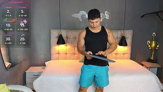 Snapshot of Horny_nick18 chatting on 09-20-25, 09:36 Horny nick18 online show from 09-20-25, 09:36