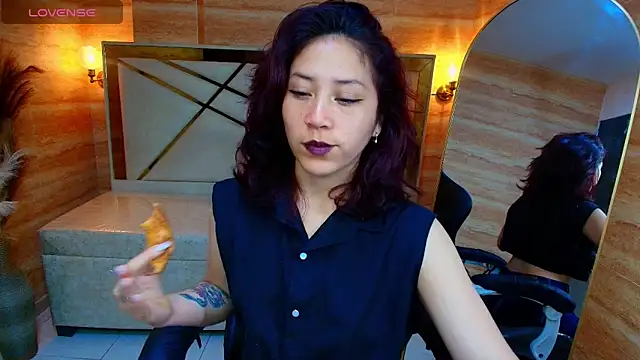 valentina r  online show from 12-04-25, 12:48