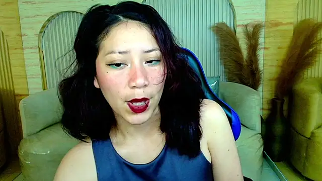 valentina r  online show from 02-12-26, 03:06