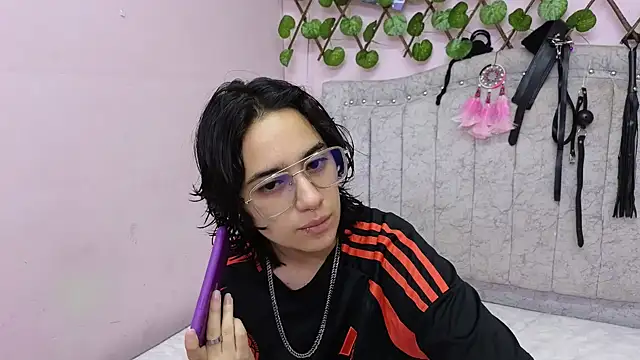 katalinathxandbritney1 online show from 09-30-25, 09:54