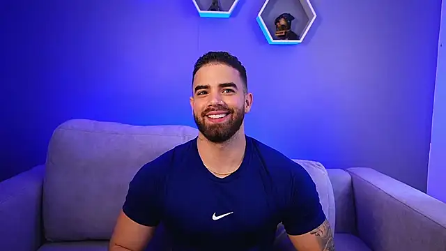 Paul Phoenix online show from 01-13-26, 06:34