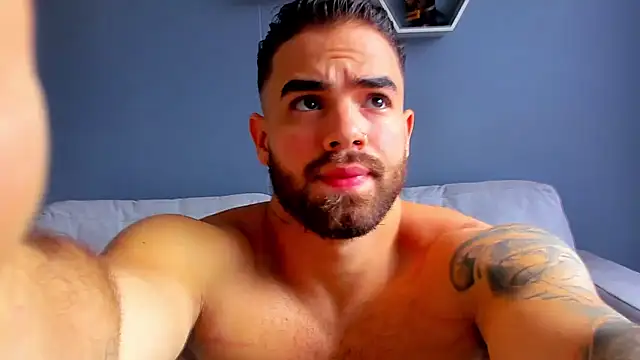 Paul Phoenix online show from 10-21-25, 08:30