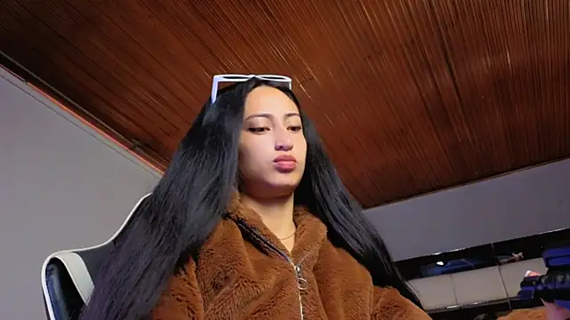 Adhara7 online show from 03-28-26, 07:15