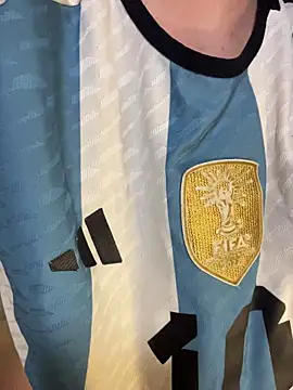 karinasantos  online show from 02-24-26, 11:05