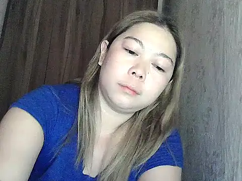 mimi15 online show from 06-18-26, 08:13
