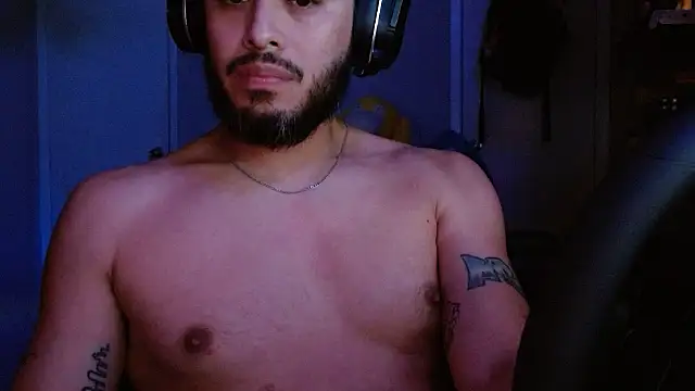 Snapshot of daddysgoodgrl215 chatting on 09-28-25, 12:56 daddysgoodgrl215 online show from 09-28-25, 12:56