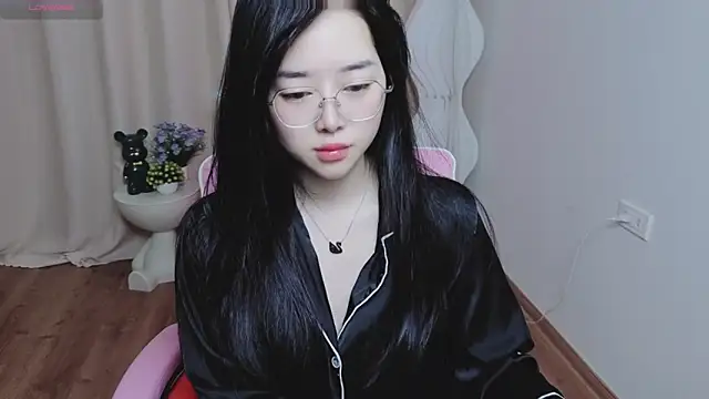 Miu-999 online show from 12-22-25, 02:22