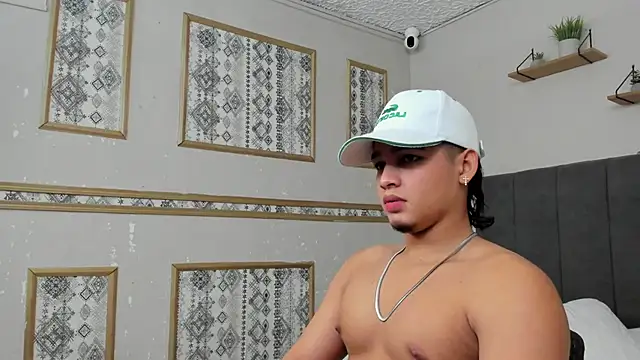 Riky Strong online show from 11-09-25, 04:49