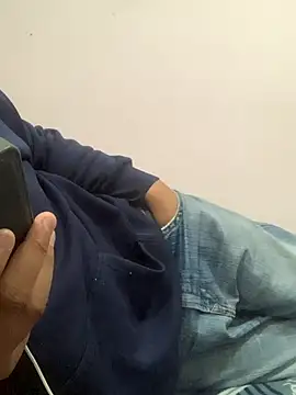 amitsharma7868 online show from 12-04-25, 04:50