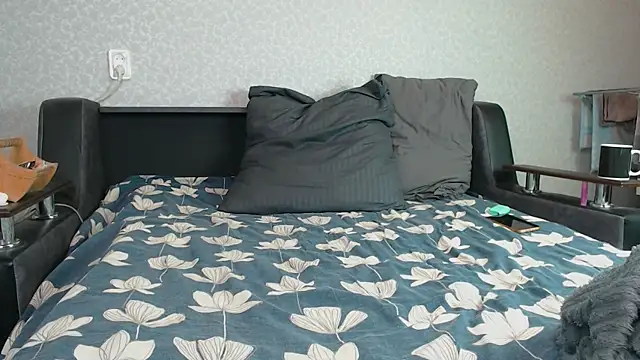 litle owl online show from 05-30-26, 10:48