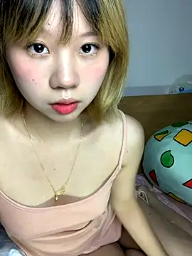 zhaomosheng125216 online show from 10-22-25, 12:21