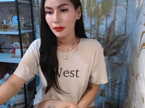 tshot izzy 88 online show from 06-02-26, 03:17