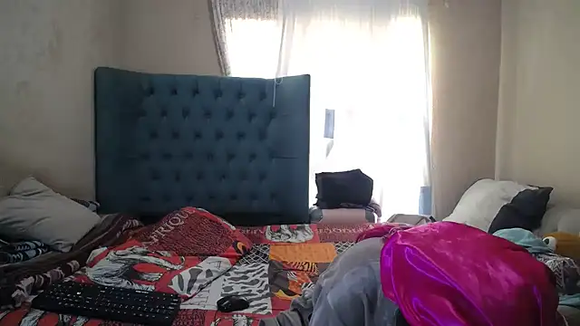 EbonyEssence online show from 04-27-26, 10:35