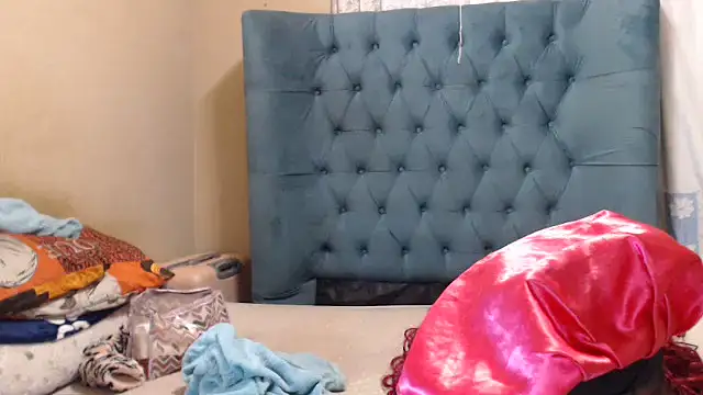 EbonyEssence online show from 05-21-26, 10:29