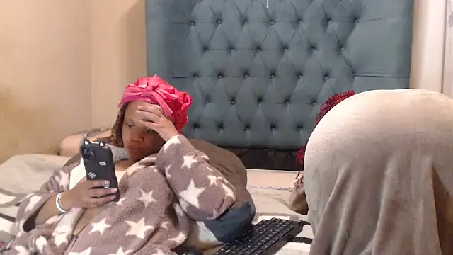 EbonyEssence online show from 05-11-26, 05:32