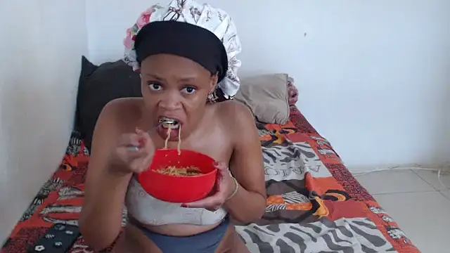 EssenceLovers online show from 03-06-26, 10:10