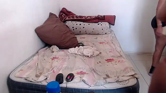 EssenceLovers online show from 09-12-25, 10:37