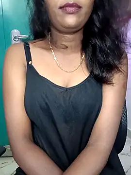 Snapshot of Tamil_kavinila chatting on 09-20-25, 05:34 Tamil kavinila online show from 09-20-25, 05:34