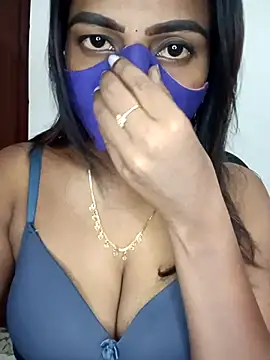 Tamil kavinila online show from 02-25-26, 04:23