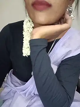 Snapshot of Tamil_kavinila chatting on 05-30-26, 05:36 Tamil kavinila online show from 05-30-26, 05:36